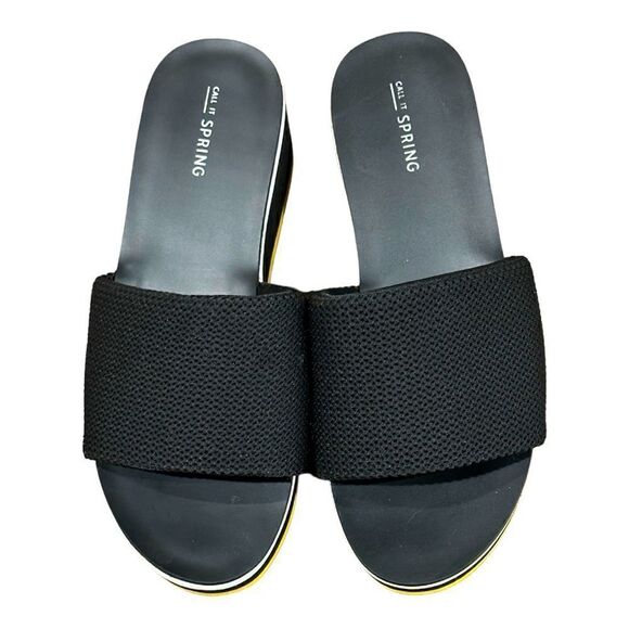 Call It Spring Larelasien Platform Slide Sandals in the Size 9 - Picture 4 of 9